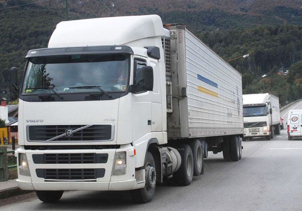 Brasil complica el ingreso de frutas argentinas