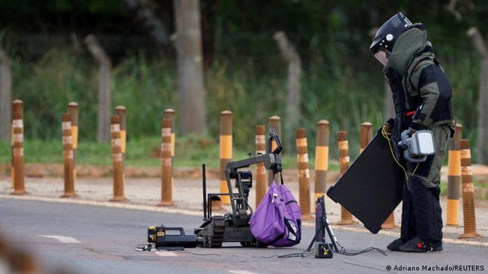 Desactivaron 40 kilos de explosivos en Brasilia