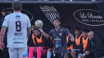 cipo pierde como local ante villa mitre en un partido vibrante