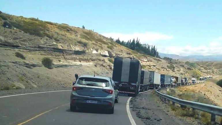 Las Lajas: un joven fue atropellado por un camión