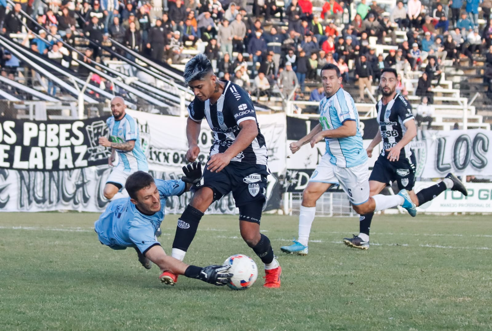 Enzo Romero fue reemplazado en el Complemento.