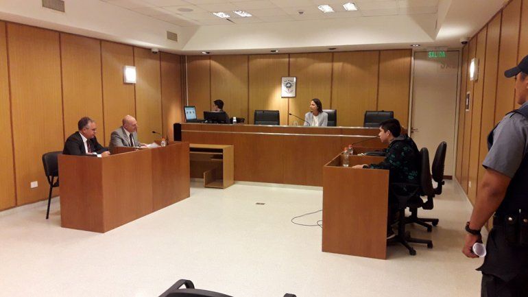 El joven que atropelló y mató a motociclista en Allen manejaba drogado y a 170 km/h