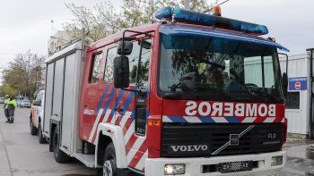 se desato un incendio en un lavadero de autos de la calle pacheco