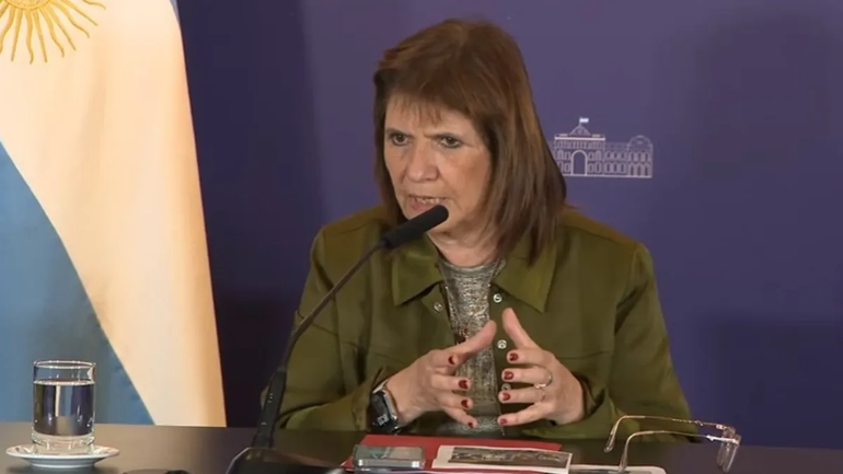 Patricia Bullrich presentó la Ley Antibarras que enviará al Congreso: los detalles del proyecto