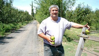 en cipolletti piden una gran protesta de los chacareros