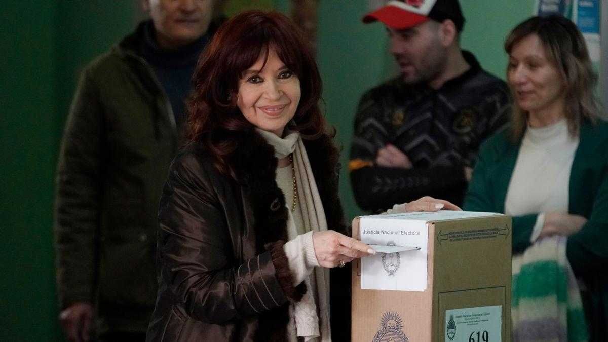 Silencio de la vicepresidente tras la derrota del domingo.