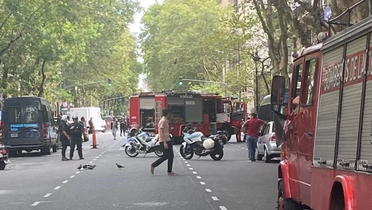 Montaron un operativo en la Embajada de Israel por un auto sospechoso