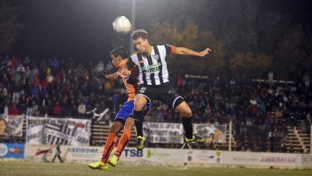 Marcos Lamolla estará habilitado y recuperado como para reaparecer ante Independiente, si el técnico lo dispone.