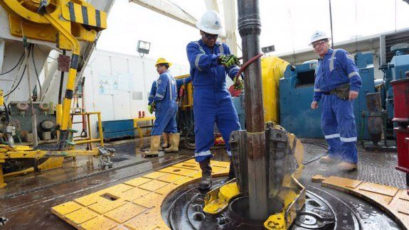 Los petroleros vuelven a negociar salarios el viernes