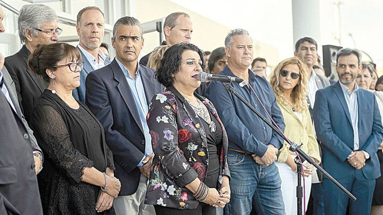 Costa: Nos patean de afuera y nos encuentran más unidos que nunca