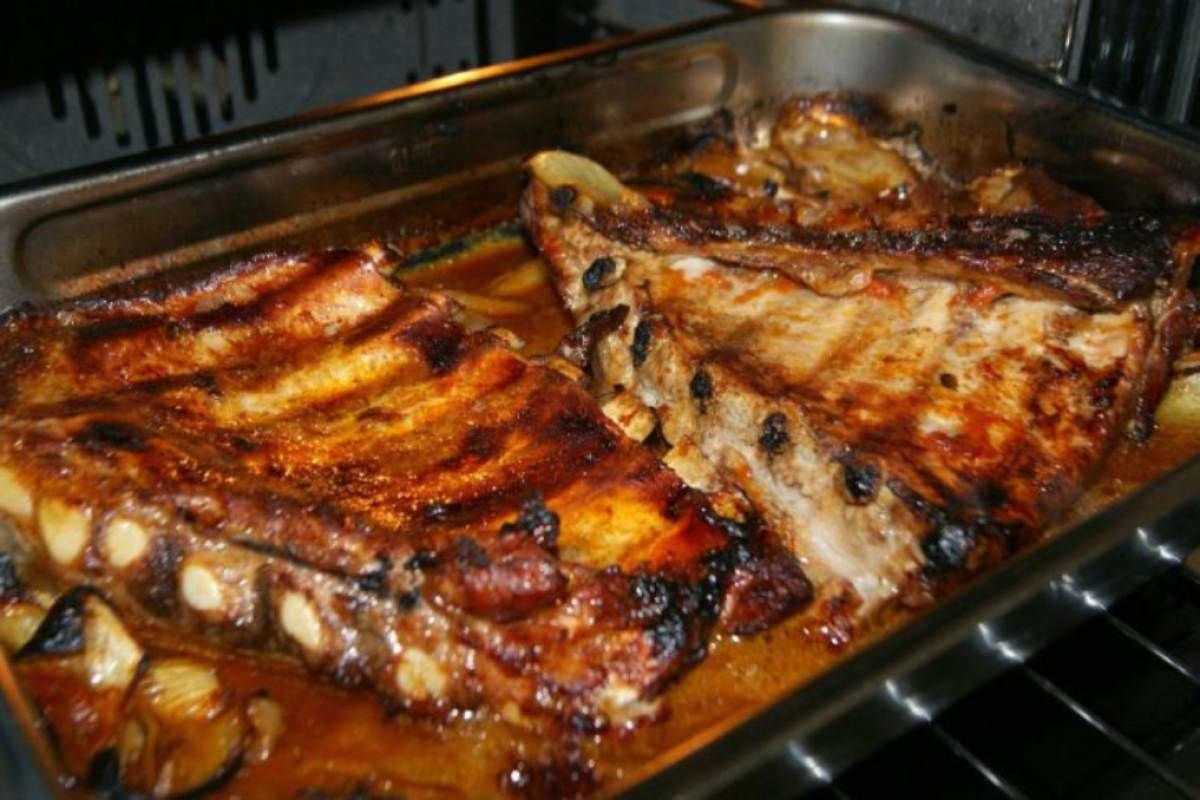 El asado al horno puede salir rico y tierno con simples trucos caseros.