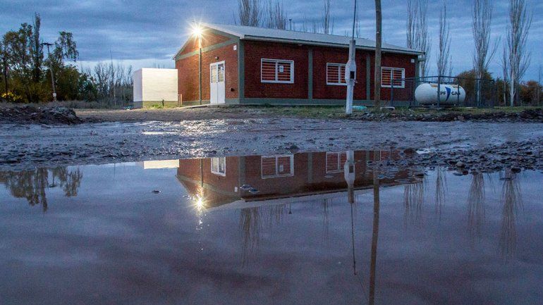Vecinos del barrio Santa Elena siguen sin provisión de agua