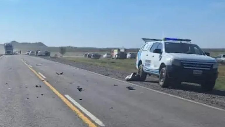 Se confirmó la identidad del motociclista que murió en un accidente sobre la Ruta 22