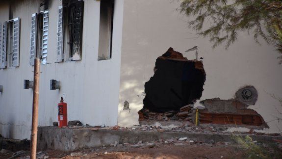 Sigue muy grave la maestra herida en la explosión de la escuela