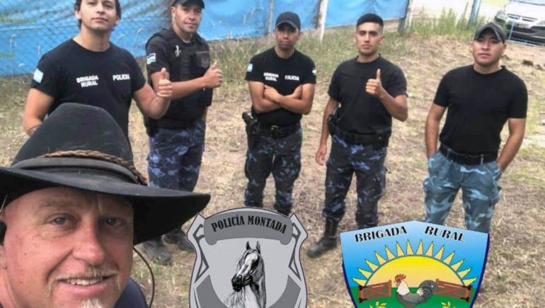 Australiano recorre el mundo a caballo y visitó a la Policía de Río Negro