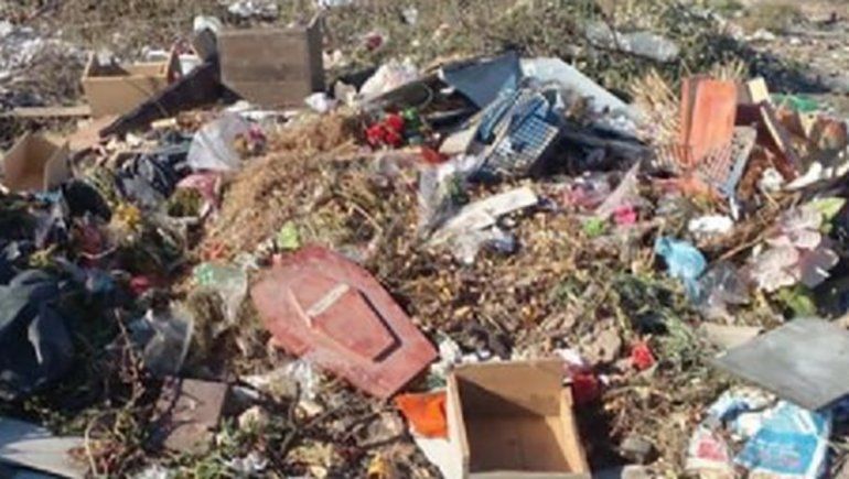 El municipio cipoleño retirará este martes los ataúdes tirados en Oro