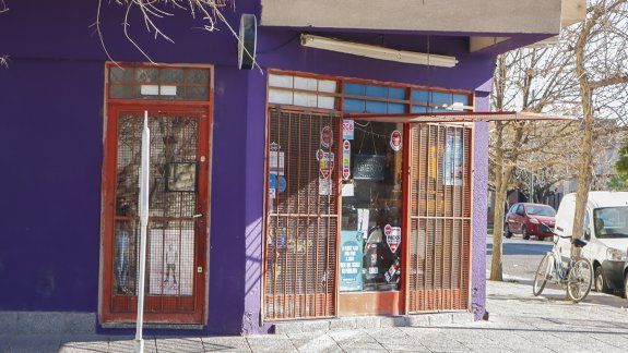 Comerciante sacó a golpes al motochorro que le quiso robar