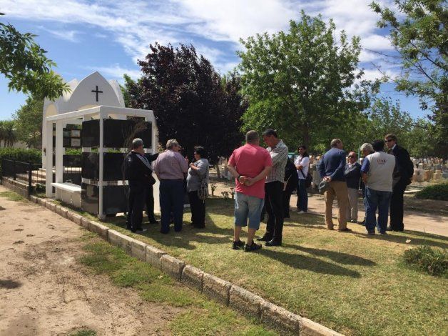 Familiares, amigos y vecinos homenajearon a Rudy Salto