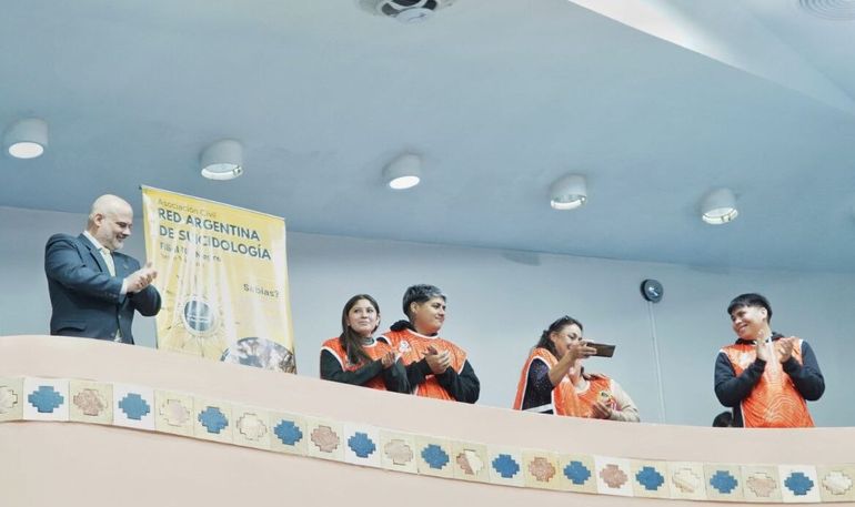 El presidente de la Red Argentina de Suicidología, Marcelo Mandri estuvo presente en el debate. 