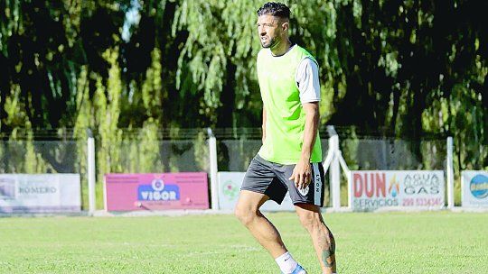 Zárate metió el gol de la victoria en San Luis.