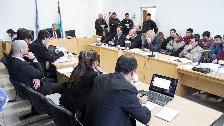 Se acercan las fiestas y la megabanda busca la excarcelación