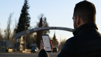 Cipolletti reguló el uso de Uber y otras apps de transporte. Cipolletti reguló el uso de Uber y otras apps de transporte.