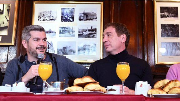 Marcos Peña y Alberto Fernández se cruzaron por el escrutinio
