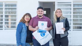 gano una casa en la manzana, lo estafaron y ahora cumplio el sueno gano una casa en la manzana, lo estafaron y ahora cumplio el sueno