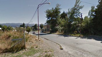 un joven de 19 anos esta grave luego de chocar con su moto