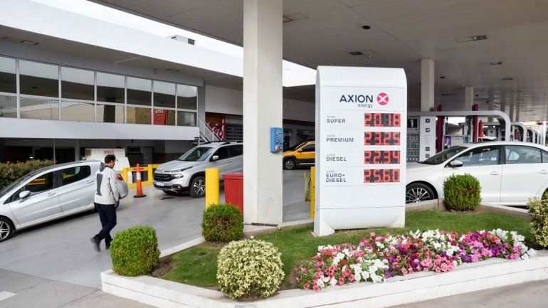 Estaciones de servicio ya aumentaron los precios de los combustibles