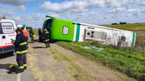 otra victima fatal por el vuelco de un colectivo: era de rio negro