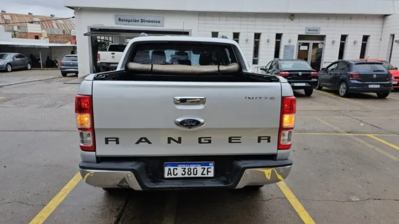 La Ford Ranger estaba en la localidad de Monte Caseros, en Corrientes: una auditoría realizada en mayo reveló que desapareció de la flota oficial de Chubut entre 2017 y 2018. 