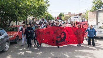dos comedores cerraron por falta de alimentos