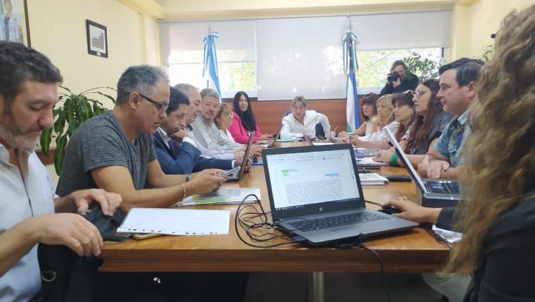Hubo acuerdo en Nación y Unter definirá mañana