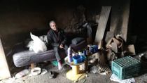 Piden colaboraciones para ayudar a un abuelo del Alto Valle. Piden colaboraciones para ayudar a un abuelo del Alto Valle.