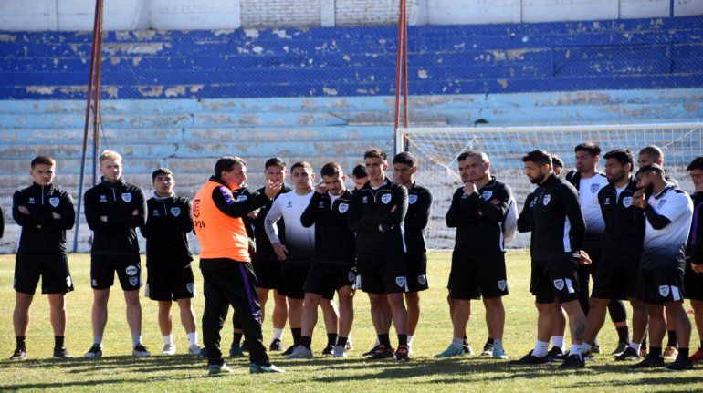 El Cipo de Raggio hizo pie en el Gigante del barrio Sarmiento en Centenario.
