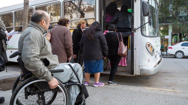 Cipolletti se encuentra tercera en el ranking de boletos de colectivos más caros del país