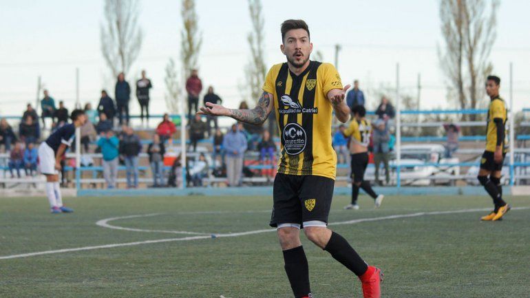 Catriel viene de visitar a La Amistad y ahora lo hará ante Cipo.