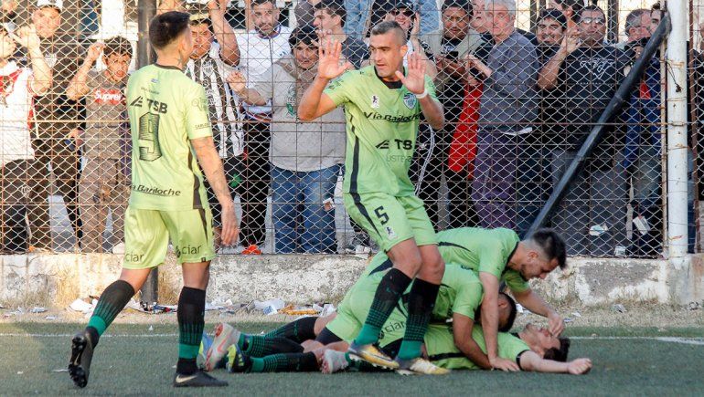 El Albinegro tiene su base con cinco indiscutibles