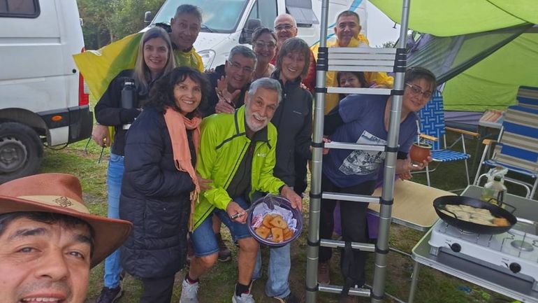 Los rodanteros se hicieron notar con las tortas fritas en la playa brasileña.