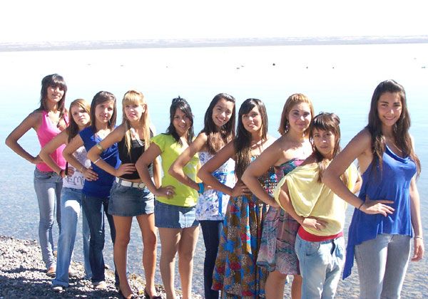 Arranca la celebración que representa a Cinco Saltos