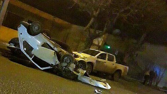 La escena en Mariano Moreno fue impactante y no se entiende cómo nadie murió.