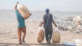 El Municipio anunció que volverá a trabajar para acomodar las montañas de basura.