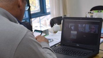 reunion virtual de ministros de salud de todo el pais