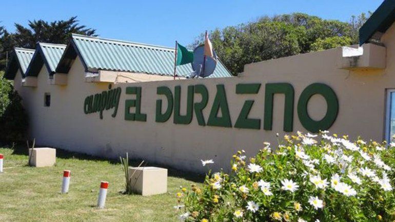Detienen a cinco jóvenes por abusar de una menor en un camping de Miramar