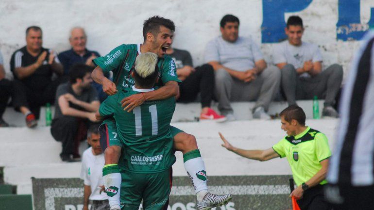 Hermida celebra para Ferro.