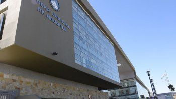 les robo, quedo libre y volvio a quemarles la casa les robo, quedo libre y volvio a quemarles la casa