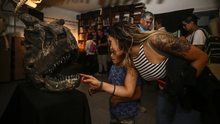 Vacaciones en Cipolletti: Dinosaurios y otras Bestias Prehistóricas llega a la ciudad