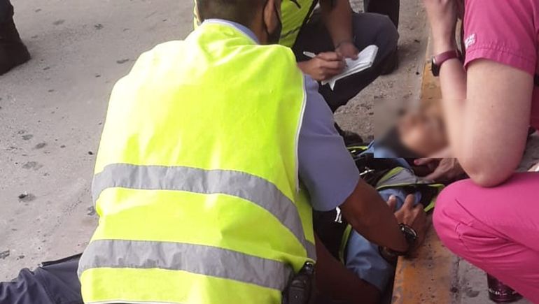 Atropellaron a un policía en pleno centro y se fugaron