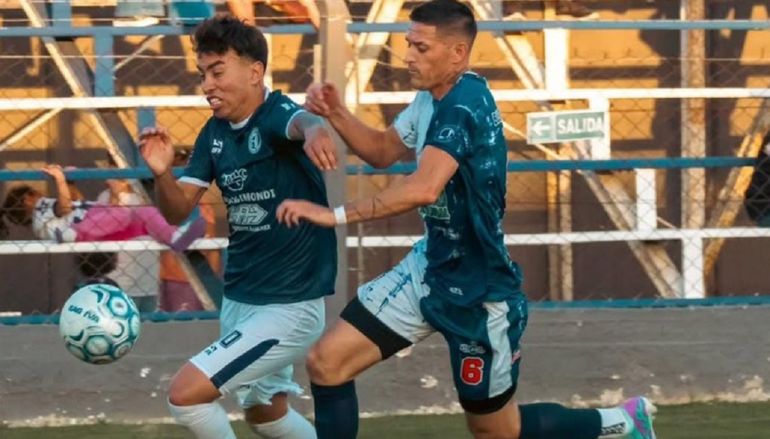 El primer partido del torneo se jugó en la ciudad de General Villegas. 